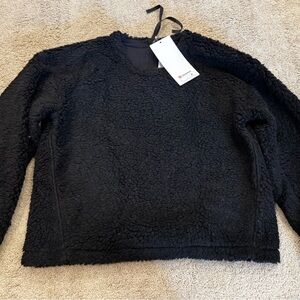 NWT Lululemon Women’s Wool Whenever Crew Size 6 Black Sweatshirt Top Sherpa